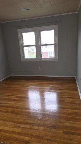 5 General Karge Court Elizabeth NJ 07202
