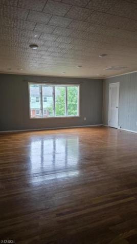 5 General Karge Court Elizabeth NJ 07202