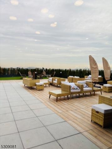 39 Madison Newark NJ 07105