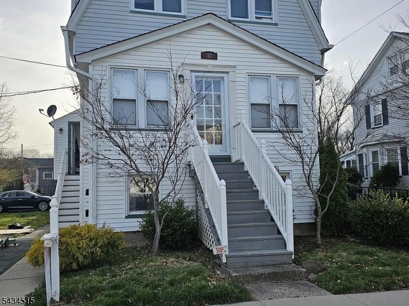 37 Van Pelt Place Little Falls NJ 07424
