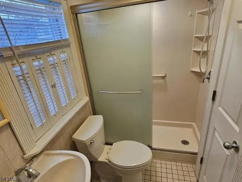 37 Van Pelt Place Little Falls NJ 07424