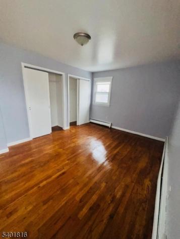32 Union Place Irvington NJ 07111