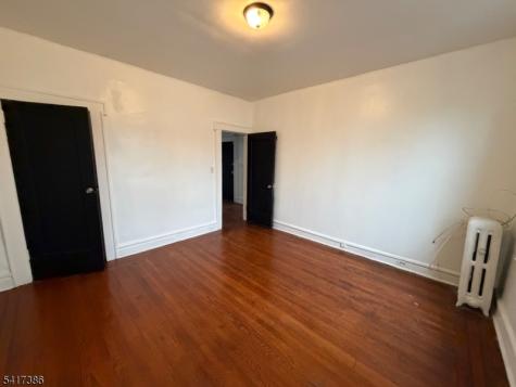 205 Chancellor Avenue Newark NJ 07112