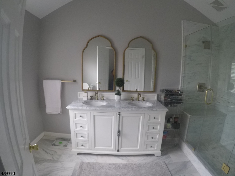 24 Cartier Drive Franklin NJ 08823