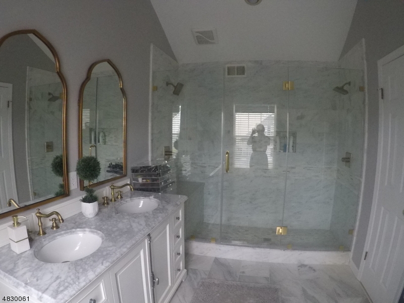 24 Cartier Drive Franklin NJ 08823