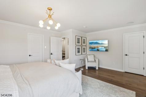 21 Dahlia Drive Warren NJ 07059