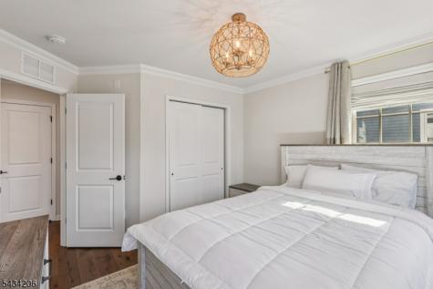 21 Dahlia Drive Warren NJ 07059