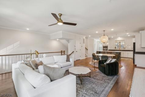 21 Dahlia Drive Warren NJ 07059