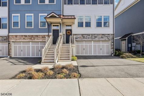 21 Dahlia Drive Warren NJ 07059