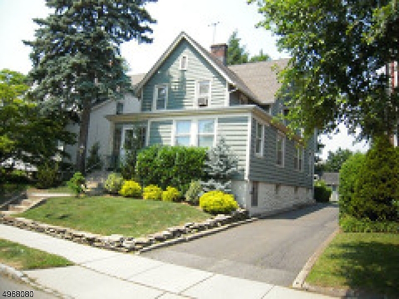29 Brookfield Road Montclair NJ 07043