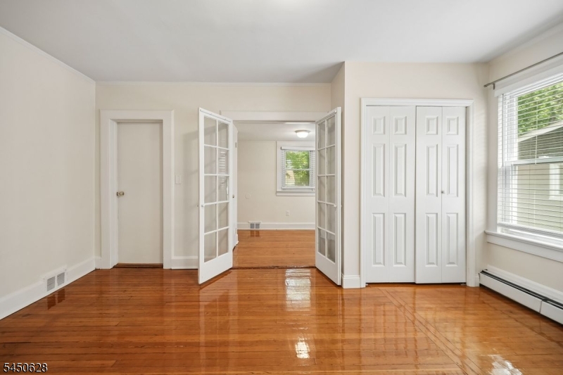 29 Brookfield Road Montclair NJ 07043