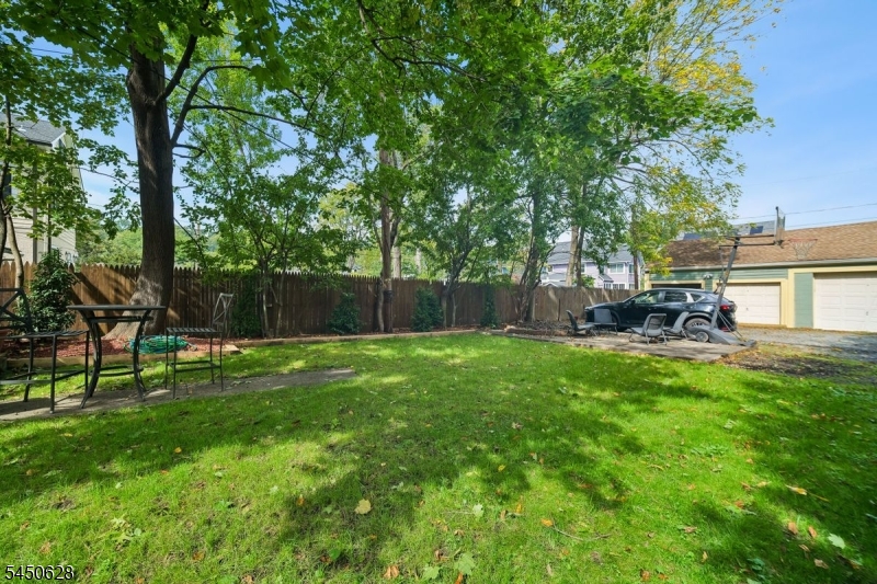 29 Brookfield Road Montclair NJ 07043