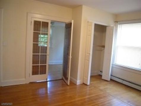 29 Brookfield Road Montclair NJ 07043