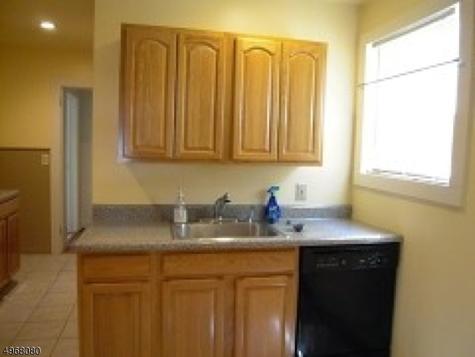29 Brookfield Road Montclair NJ 07043