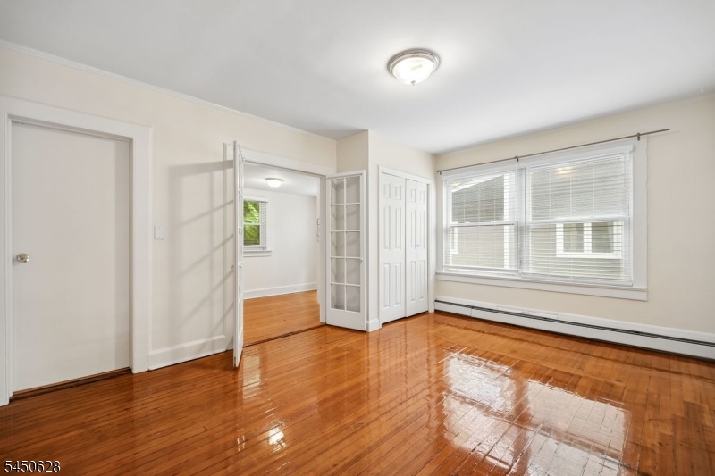 29 Brookfield Road Montclair NJ 07043
