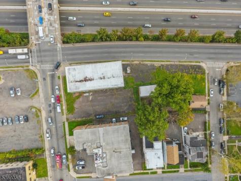 62 Halsted Street East Orange NJ 07018