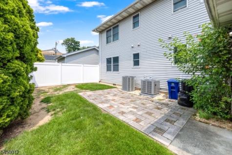 137 Stefanic Avenue Elmwood Park NJ 07407