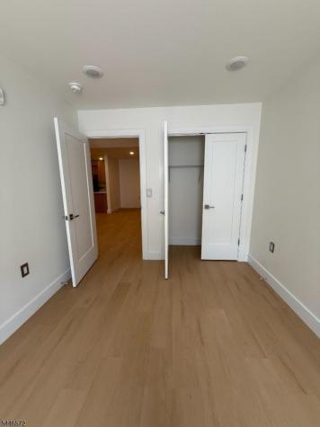 627 Valley Road Montclair NJ 07043
