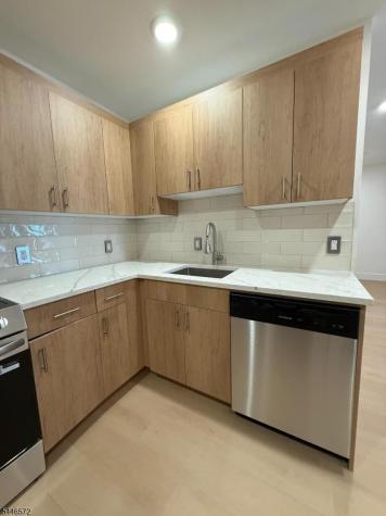 627 Valley Road Montclair NJ 07043