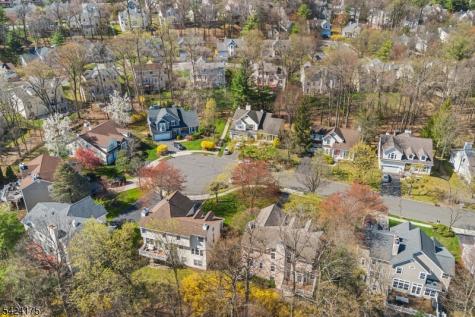 70 Hartley Lane Bernards NJ 07920