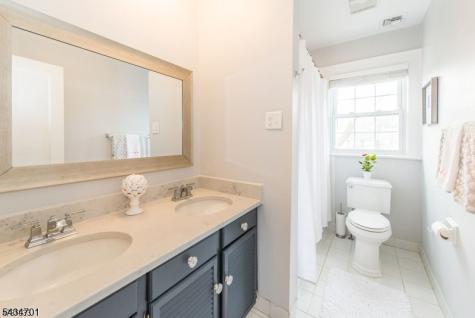 2 Inness Place Glen Ridge Boro NJ 07028