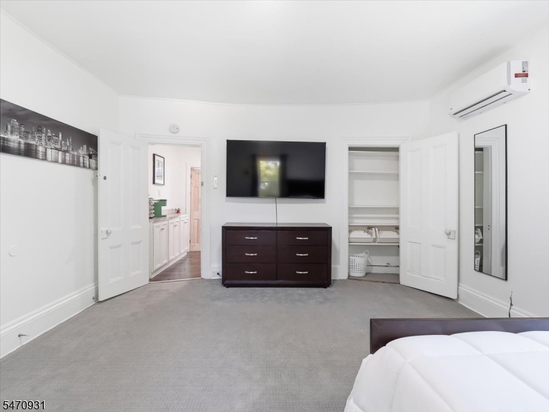62 Forest Hill Road West Orange NJ 07052