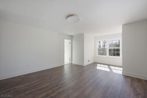 3 Cheyenne Trail Branchburg NJ 08876