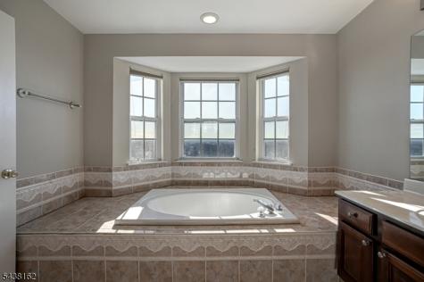 1039 Shadowlawn Drive Green Brook NJ 08812