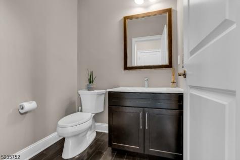 9 Jamieson Way Hillsborough NJ 08844