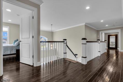 9 Jamieson Way Hillsborough NJ 08844