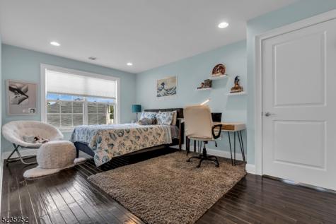 9 Jamieson Way Hillsborough NJ 08844