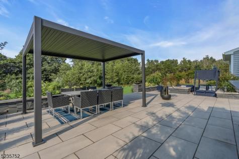 9 Jamieson Way Hillsborough NJ 08844