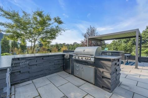 9 Jamieson Way Hillsborough NJ 08844