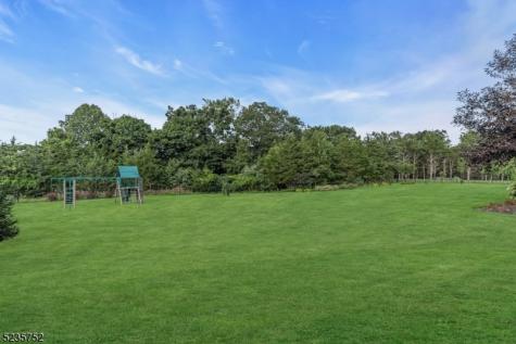 9 Jamieson Way Hillsborough NJ 08844
