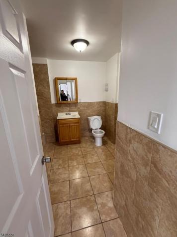 182 Ferry Street Newark NJ 07105