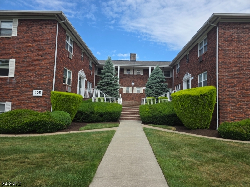 195 N Beverwyck Road Parsippany-troy Hills NJ 07034