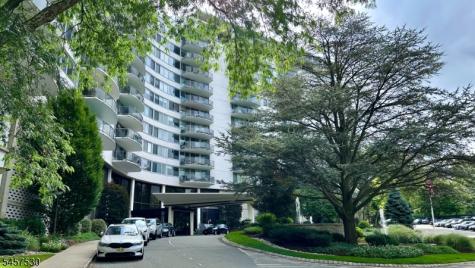 1 Claridge Drive Verona NJ 07044