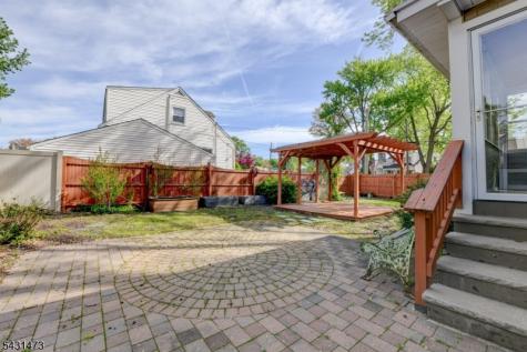 72 Colonial Drive Clark NJ 07066