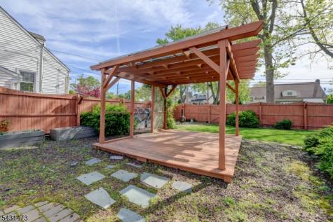 72 Colonial Drive Clark NJ 07066