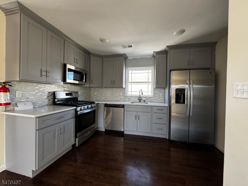 1071 North Avenue Elizabeth NJ 07201