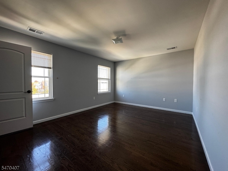 1071 North Avenue Elizabeth NJ 07201