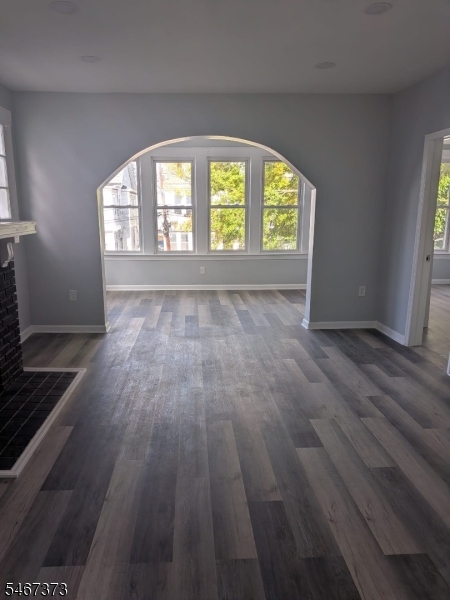 228 Renner Avenue Newark NJ 07112