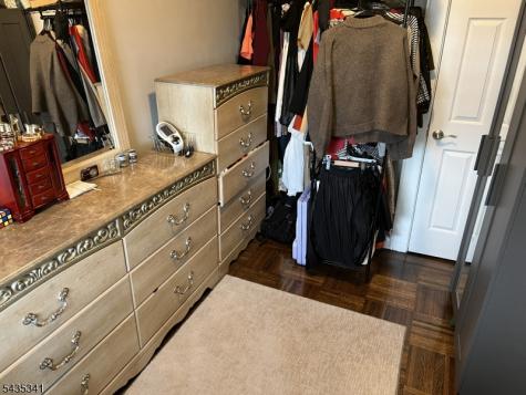 68 Wolf Place Hillside NJ 07205