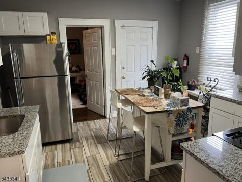 68 Wolf Place Hillside NJ 07205