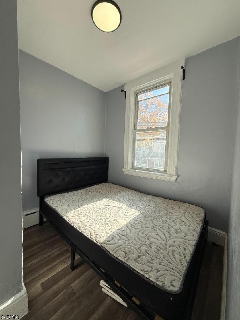 61 Spring Street Lodi NJ 07644