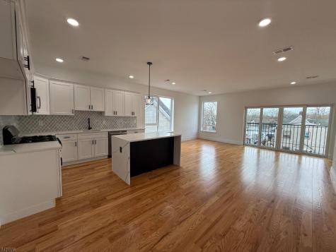 223 Monroe Ave, Apt 2 Plainfield NJ 07063