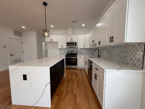 223 Monroe Ave, Apt 2 Plainfield NJ 07063
