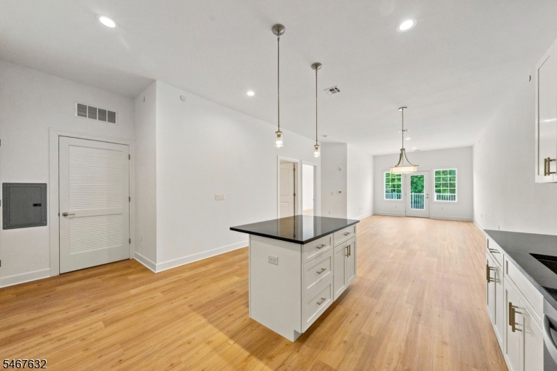 17 Hook Mountain Road Montville NJ 07058