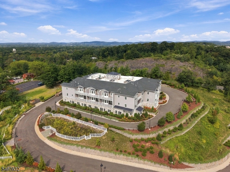17 Hook Mountain Road Montville NJ 07058