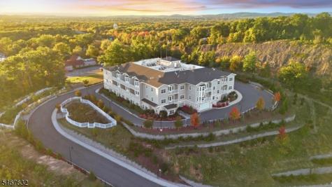 17 Hook Mountain Road Montville NJ 07058
